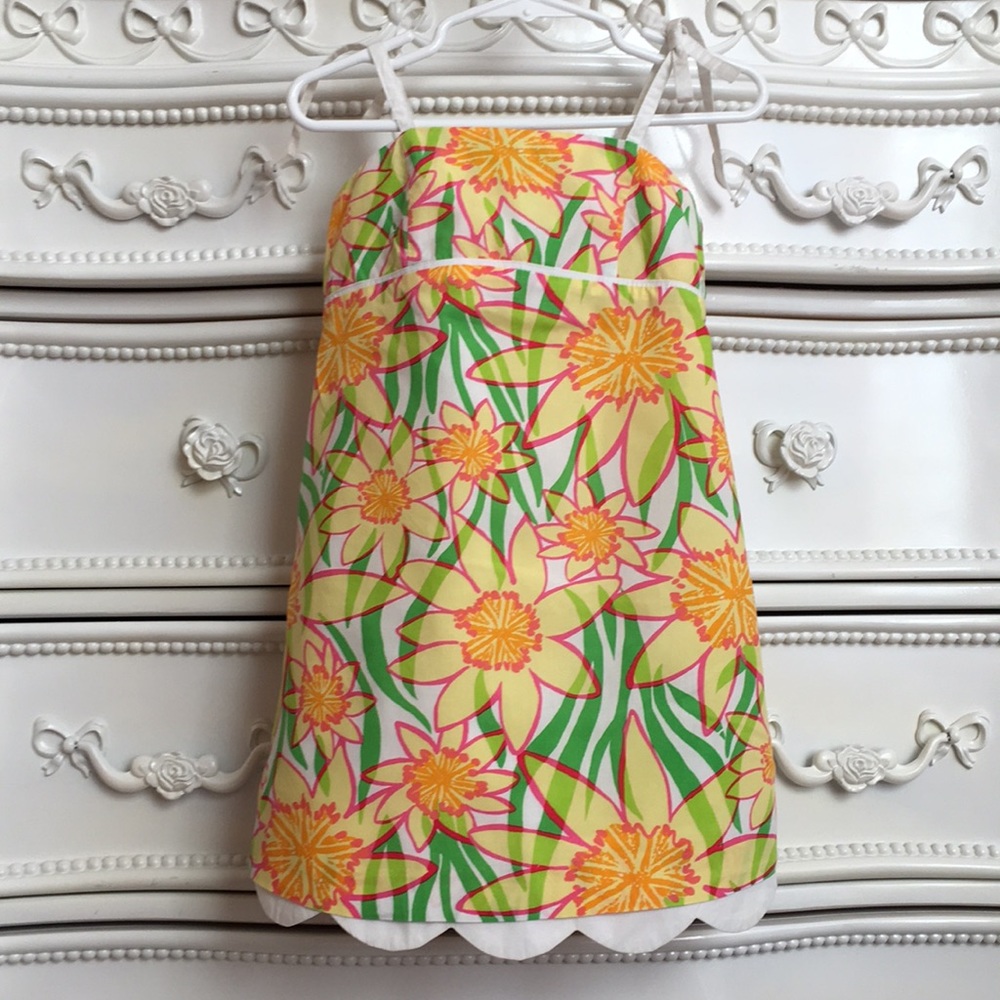 Lilly Pulitzer Girls dress 4 yellow flowers